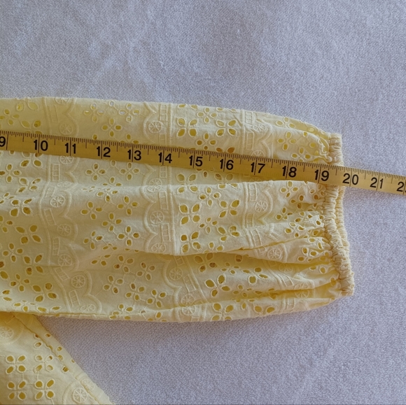 Talbots Yellow Eyelet Button-Front Tunic, Size L - Picture 13 of 16